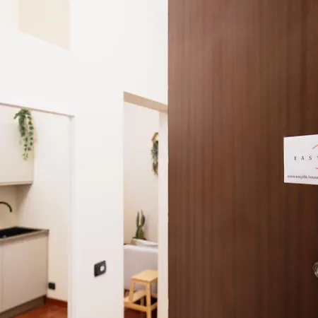 Easylife - Oasi Di Stile In Sant'ambrogio Апартаменты *